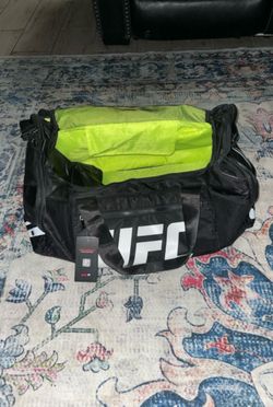 UFC Venum mens fightwear gym bag