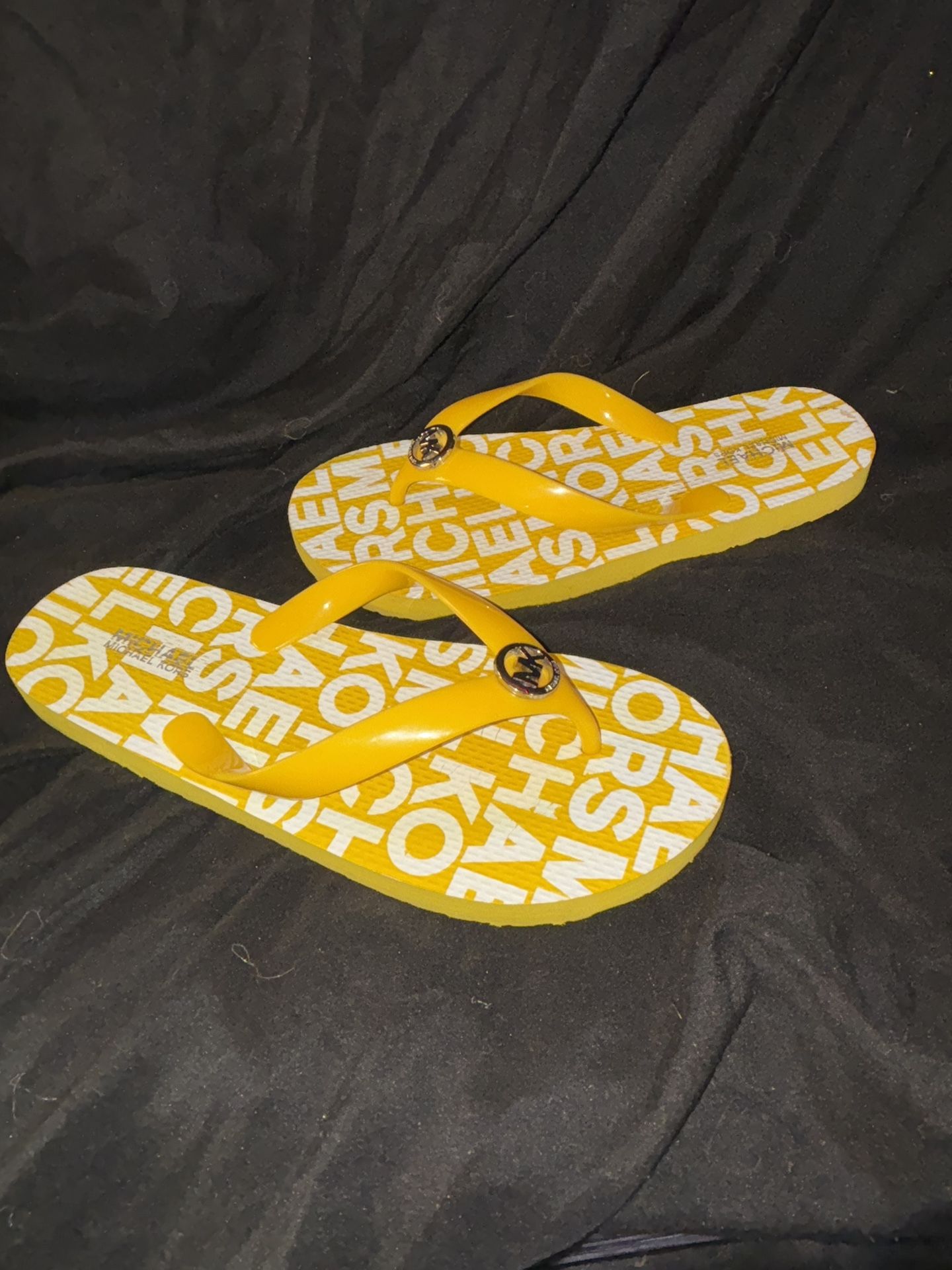 Michael Kors Flip-flops Woman’s 6