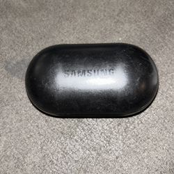 Selling Samsung Galaxy Earbud Case Just The Case