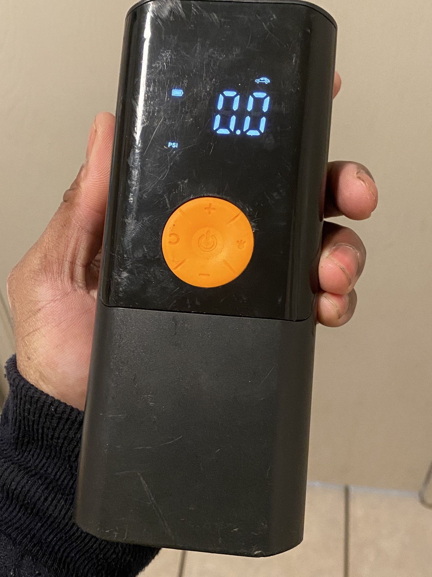 12V Portable Tire Inflator with Digital Gauge and LED.