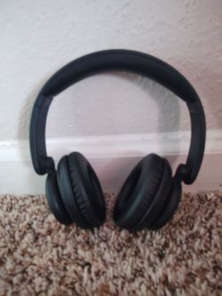 Headphone