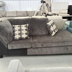 Abinger Right -Arm Facing  Corner Chaise 