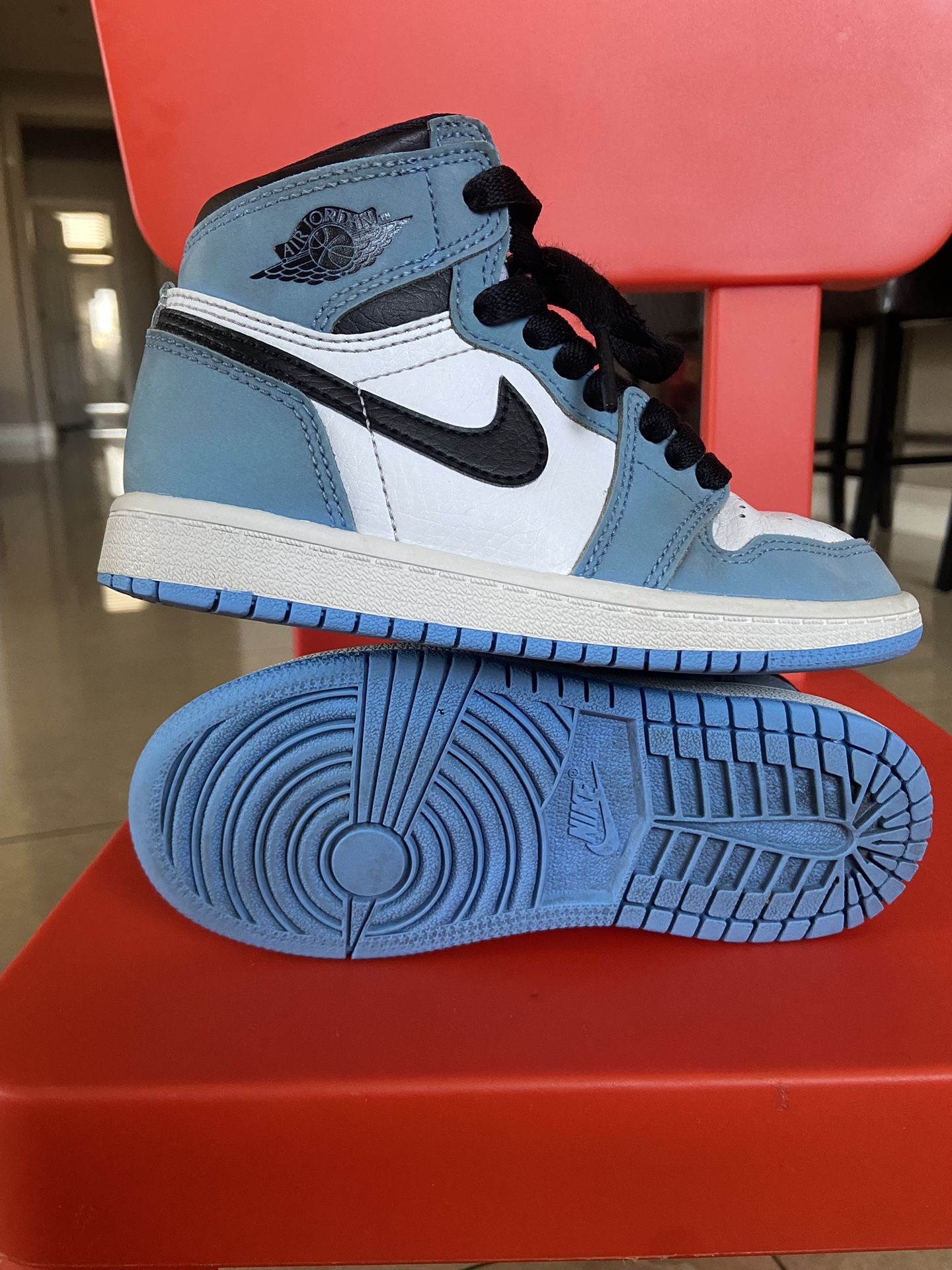 Size 11C Air Jordan 1 University Blue used* comes with replacement box 