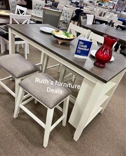 Gorgeous ‼️counter Height 5-pc table set