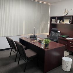 Beautiful 4pc Desk Office Work Desk With chair