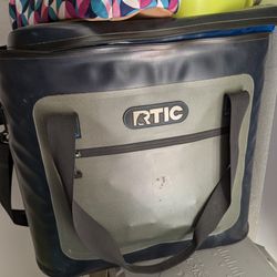 Rtic Soft cooler