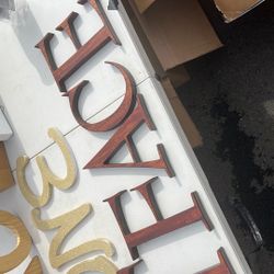 “Face” Wooden Letters  4 Pcs