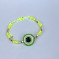 bracelet with criatal stones and lucky eye
