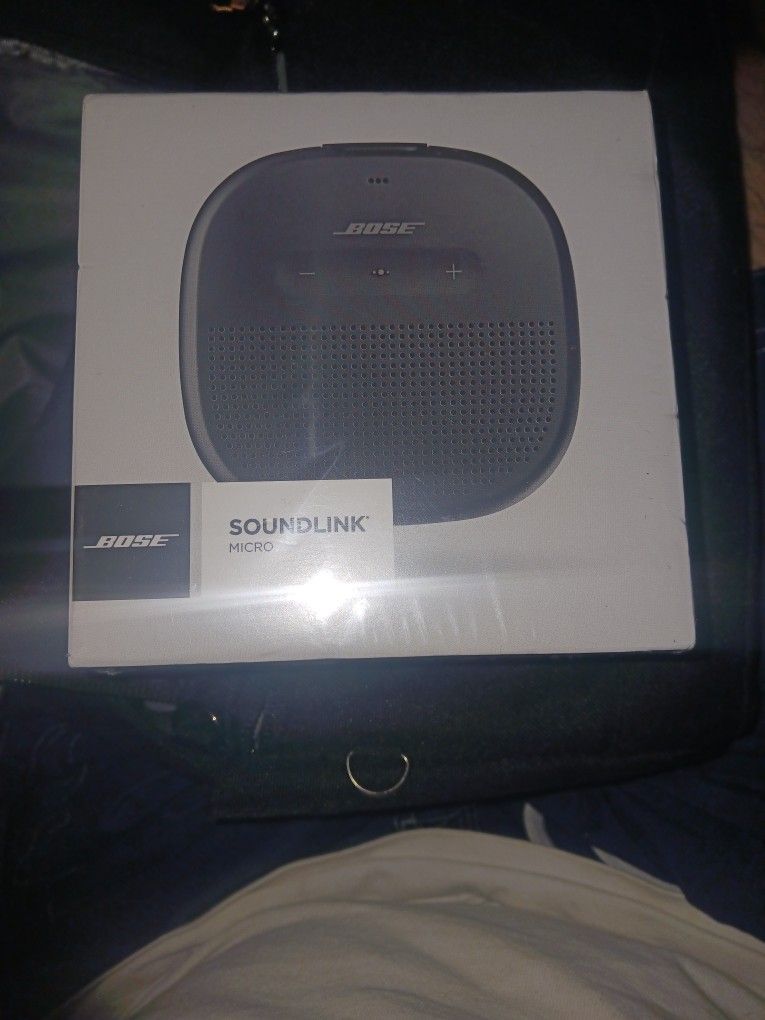 2 Bose Soundlink