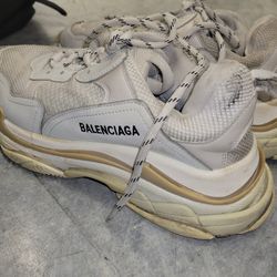 Balenciaga Shoe 