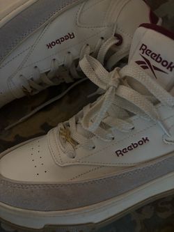 Reebok High-Top Sneakers White and Burgundy