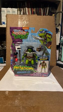 AUTHENTIC TEENAGE MUTANT NINJA TURTLES ACTION FIGURE