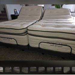 Luxury Split-King Adjustable Bed + Organic Avocado Green Mattresses – Like New! 