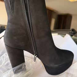 Aldo boots 8.5 size