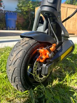 CUNFON RS300Electric Scooter 🛴  ✅ 1000W/1600W Peak Motor ✅ Up to 31 MPH Top Speed ✅ Up to 50 Miles Range ✅ 220–330 lbs Load Capacity ✅ Foldable & Por