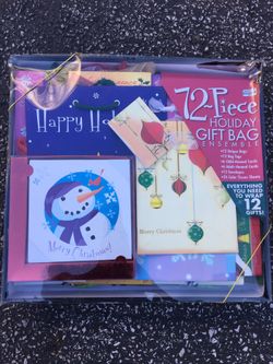 Deluxe 72 Piece Christmas Holiday Gift Bag Set,12 Assorted Bags with 60 Sheets