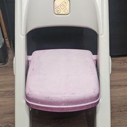 Little Tikes Hard Plastic Chair - $5.00
