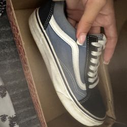 Navy Old skool vans 