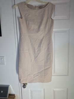 Classic Beige Dress Short