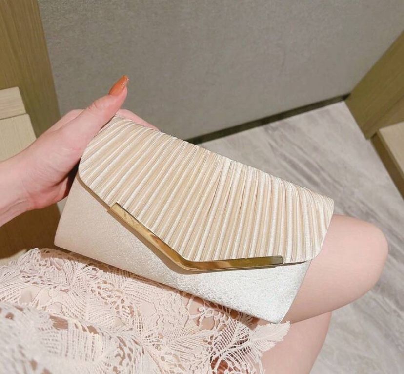 Champagne Clutch
