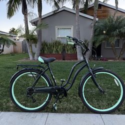 Schwinn Fairhaven 26” Beach Cruiser Bike (Black/Mint)