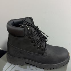 Men Black Boots