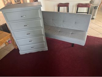 Mueble y futton gratis
