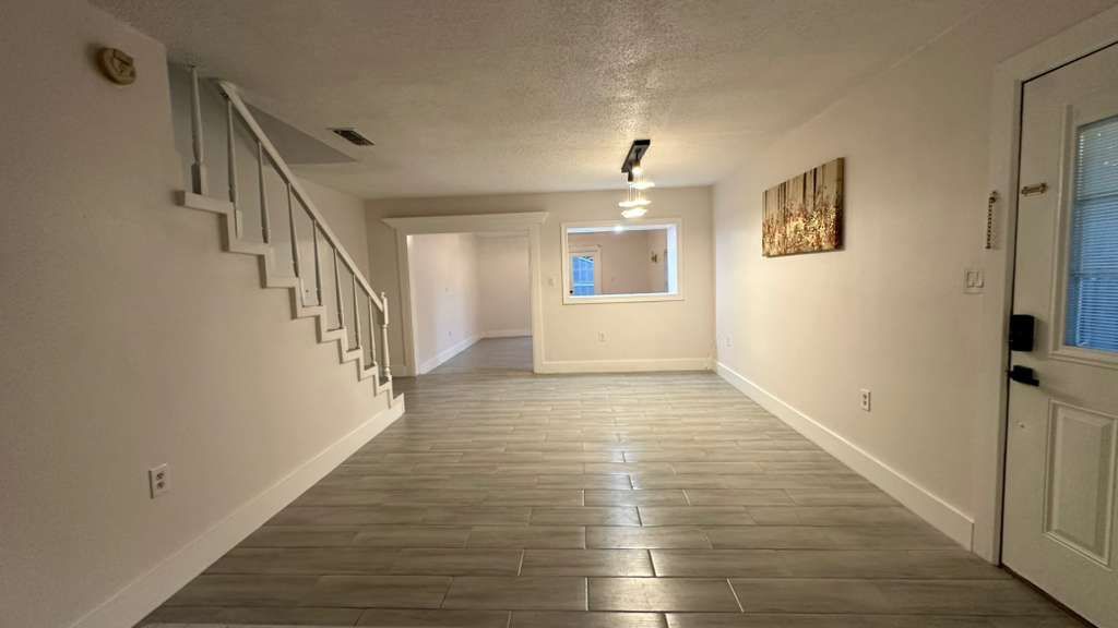 Townhouse En Tampa Sin HOA