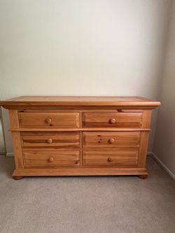 Solid Wood 6-Drawer Dresser