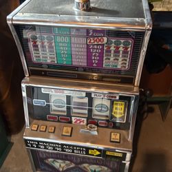 Double Diamond Slot Machine 