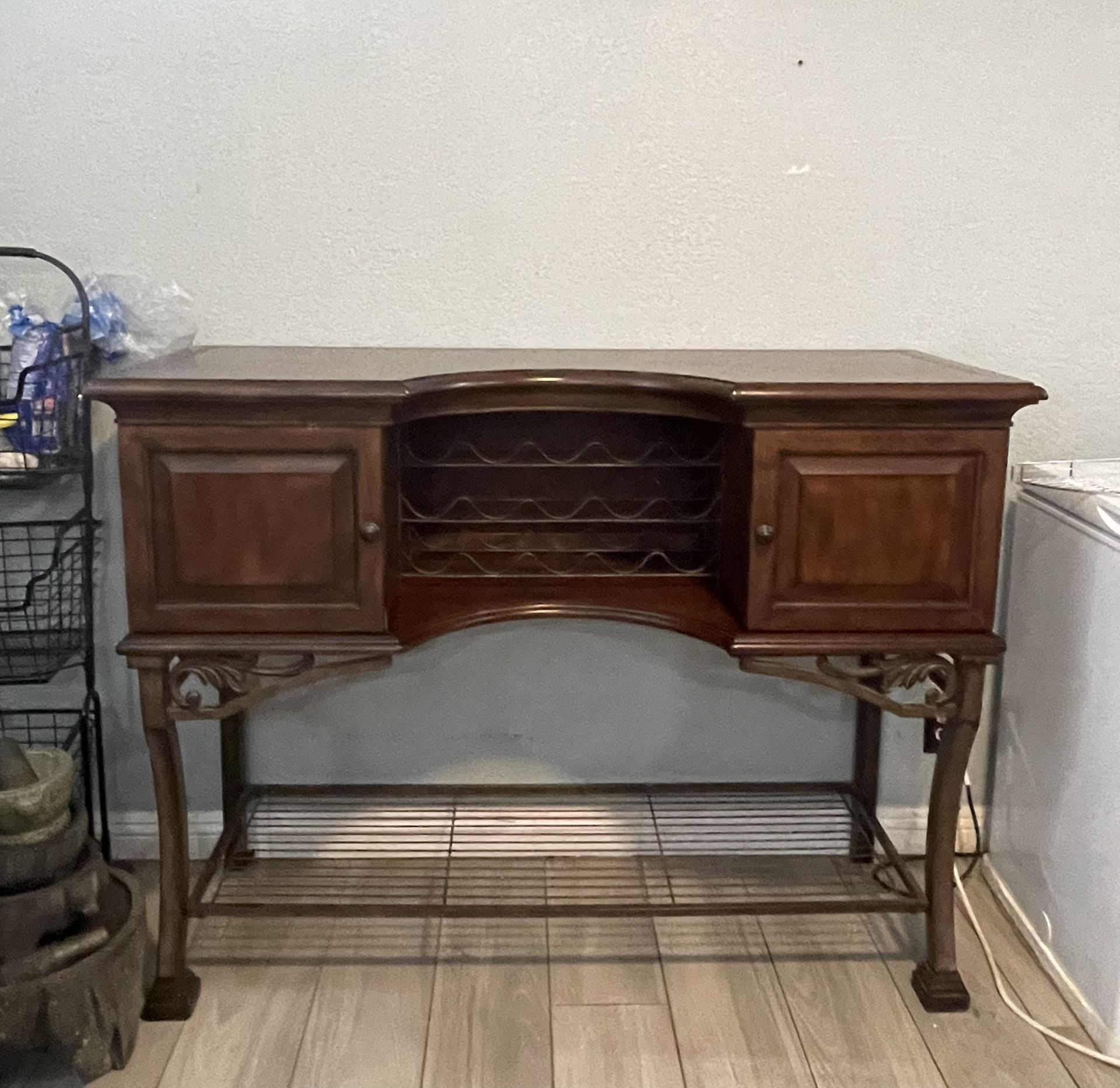 Console Table , Bar