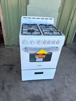 24-in 4 burners 2.6-cu ft Freestanding Natural Gas Range ( White )