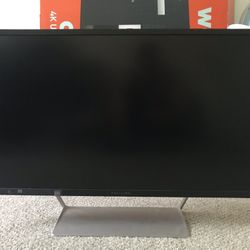 HP Pavilion 32 Inches 2K Resolu