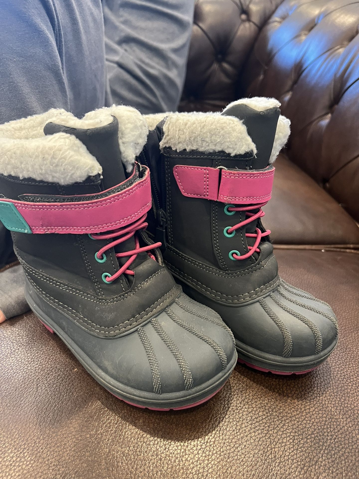 Girls Size 12 Snow Boots 