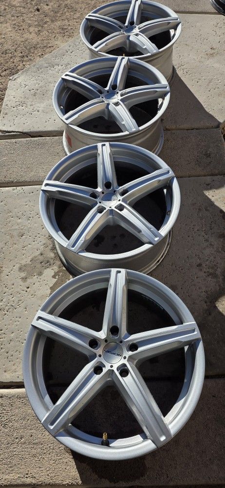 Vision Boost Rims Review (4) 17in Vision Boost wheels. 5x115 bolt pattern for Sale in Las Vegas ...