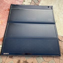 Toyota Tacoma Bed Cover 