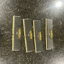 4 Sticks Of DDR 4 Ram 32 Gigs
