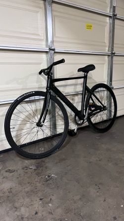 aventon fixie (read description!)