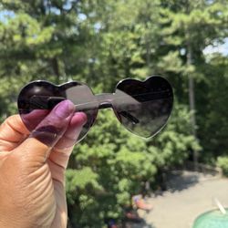 Black Heart Shaped Lightweight Sunglasses New