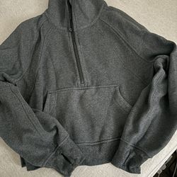 Lululemon 1/2 Zip Funnel Neck Scuba Hoodie