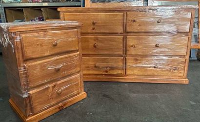 6  and 3 drawer set ((