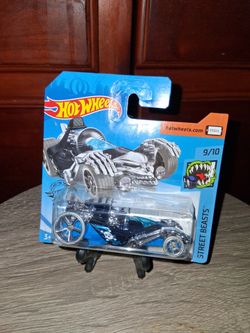 Hot Wheels Tur - Bone Charged