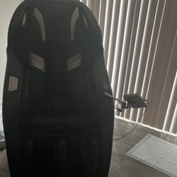 Real Relax Deluxe  Massage Chair Ps6000 Model 