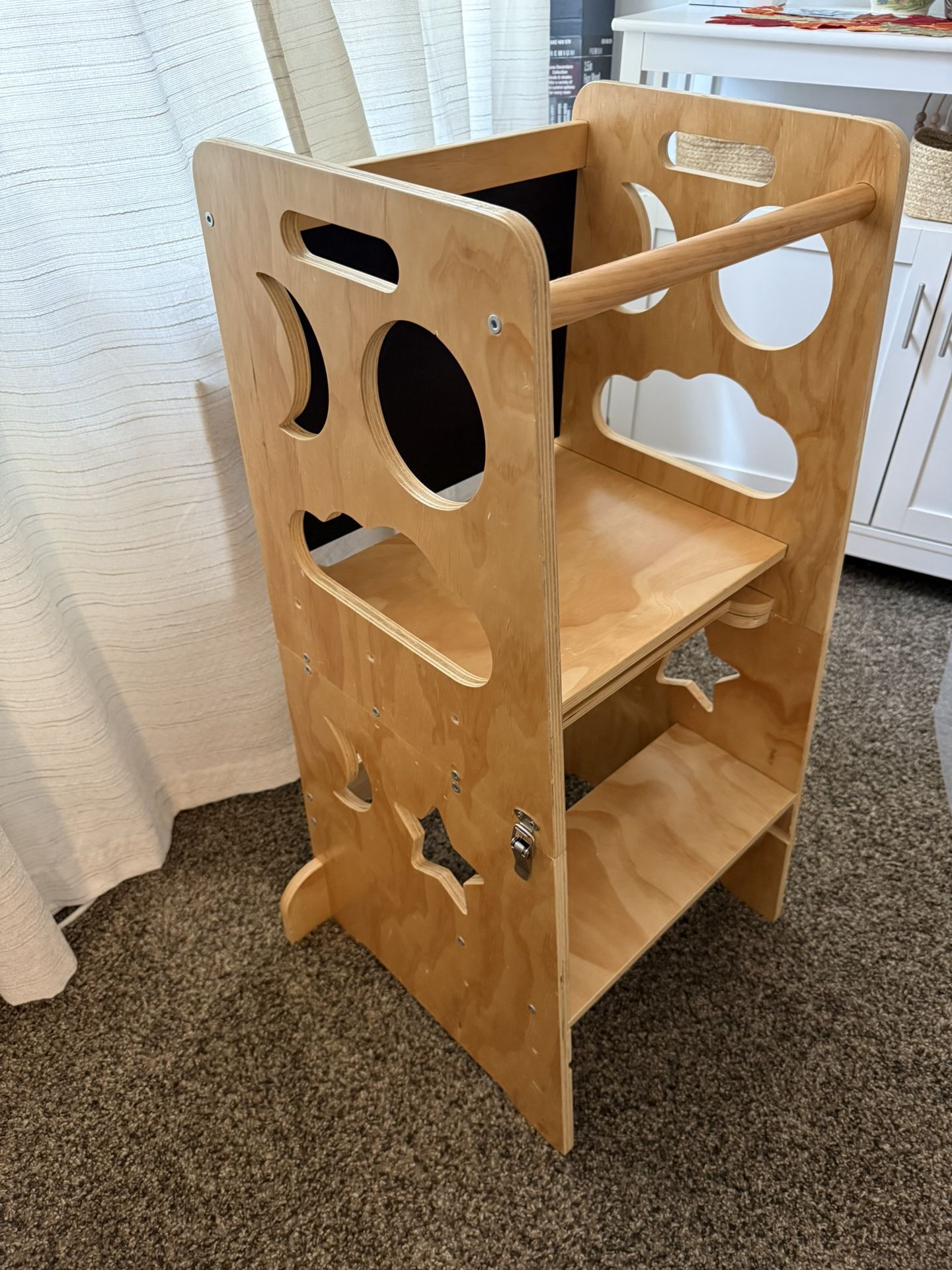 Toddler Kitchen Step Stool/transitions To Chair & Table