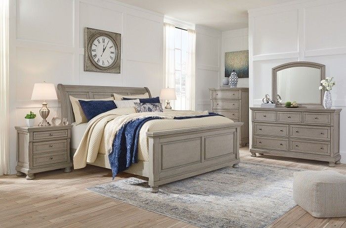 LIGHT GRAY-QUEEN SLEIGH BED-5PC DRESSER MIRROR QUEEN BED