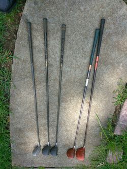 READ DETAILS. TAYLOR MADE GOLF CLUBS