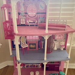 Barbie House 