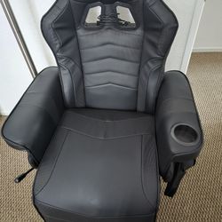 GAMING CHAIR!