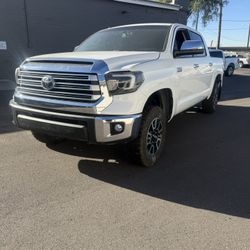 2014 Toyota Tundra Platinum  