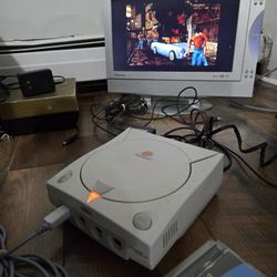 Sega Dreamcast Bundle 